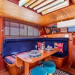 Bateau Le Nubian 보트호텔