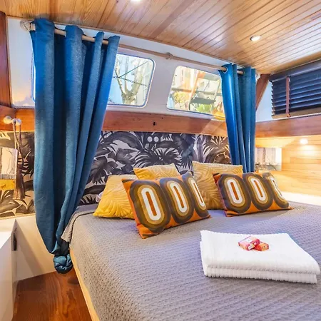 船上ホテル Bateau Le Nubian ナルボンヌ